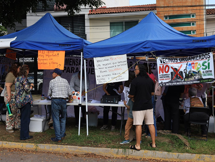 Rechazan vecinos afiliación partidista