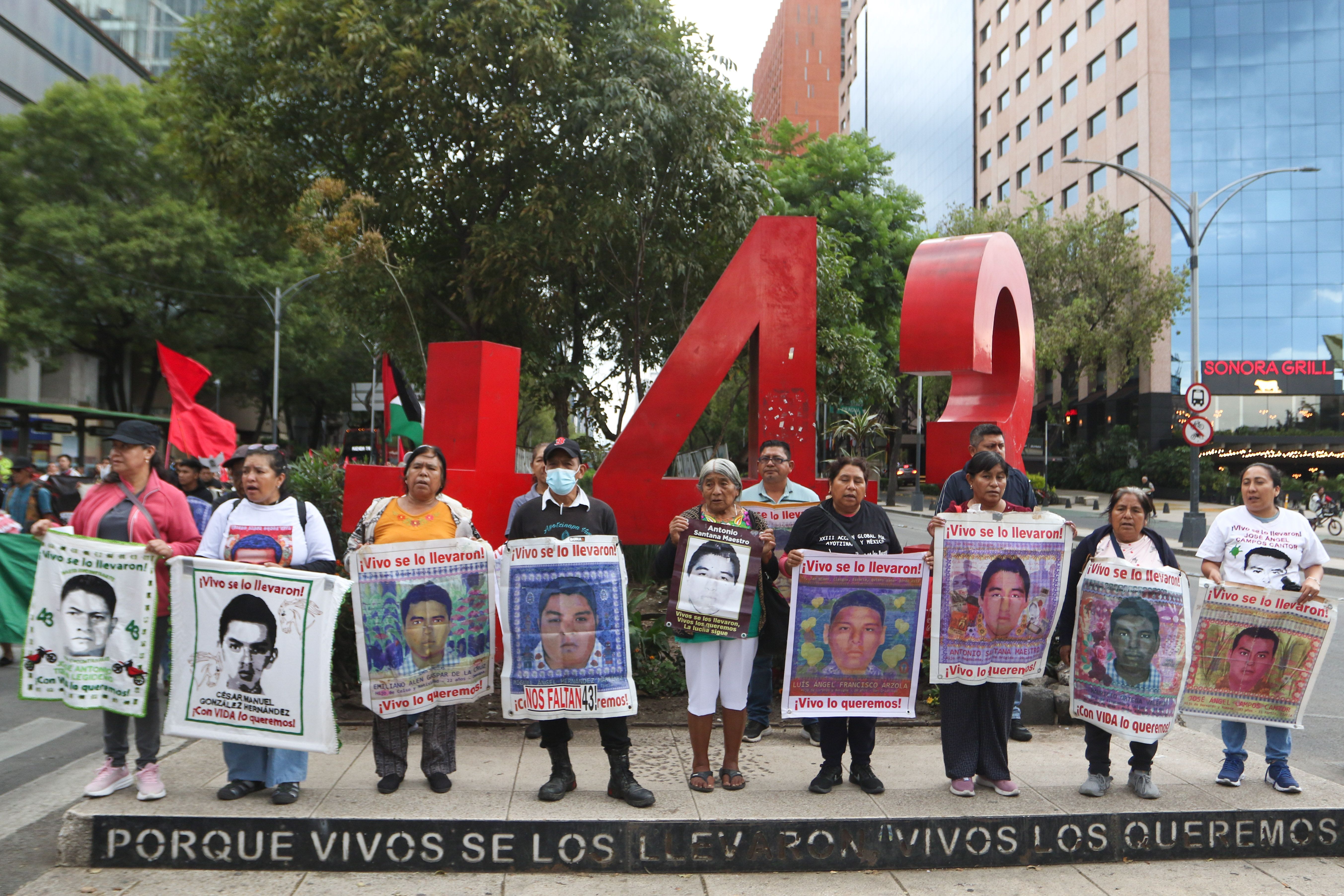 Exintegrante de GIEI señala que autoridades de Guerrero conocían los hechos de Ayotzinapa