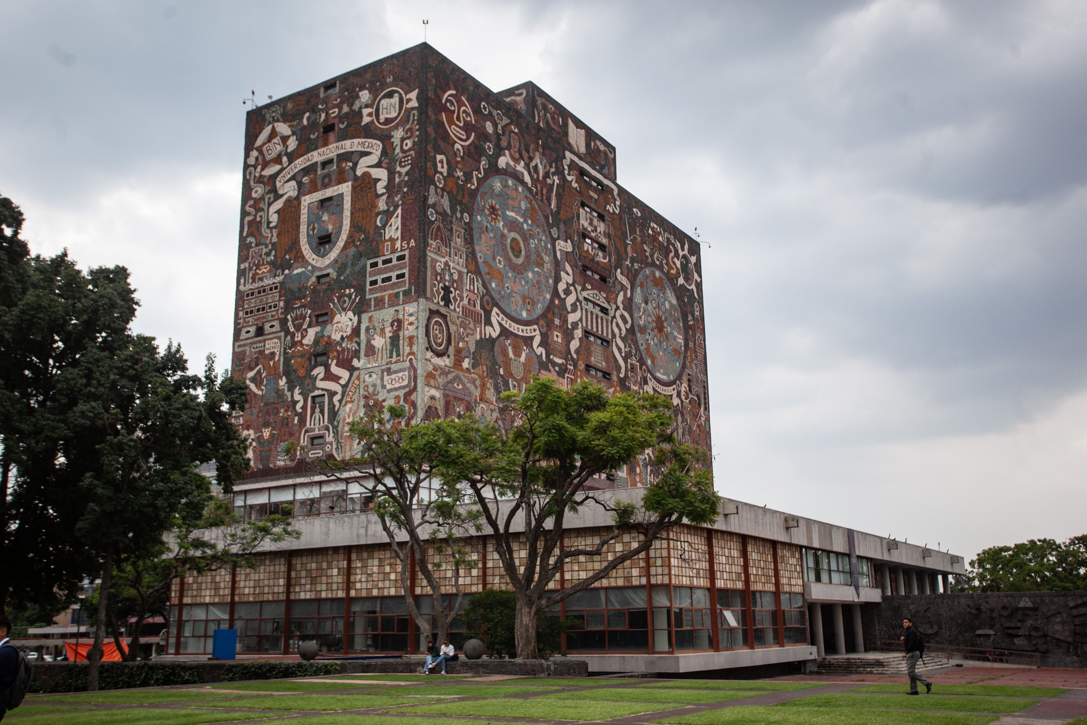 Examen de admisión de la UNAM obliga a replantear el modelo: especialista