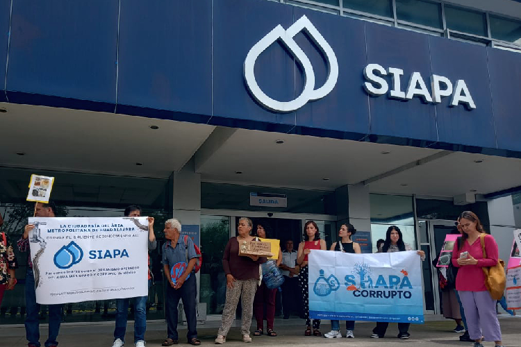 Cuestionan impunidad financiera en el SIAPA: 20 años sin cobrar agua a dependencias estatales