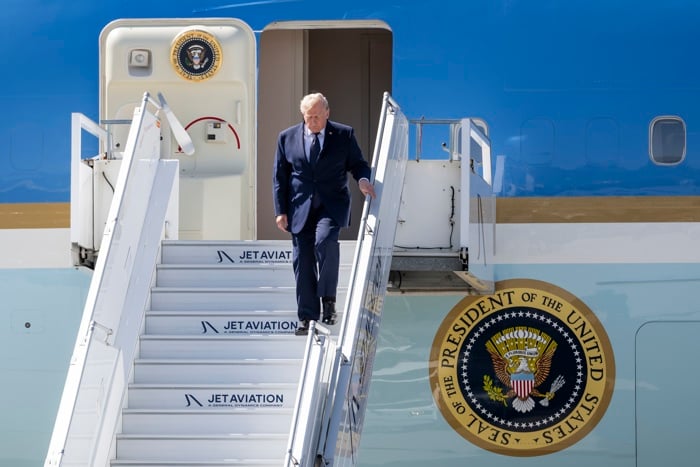 La amenaza de un misil portátil provocó que Trump cambiara de avión en Turquía, según CNN