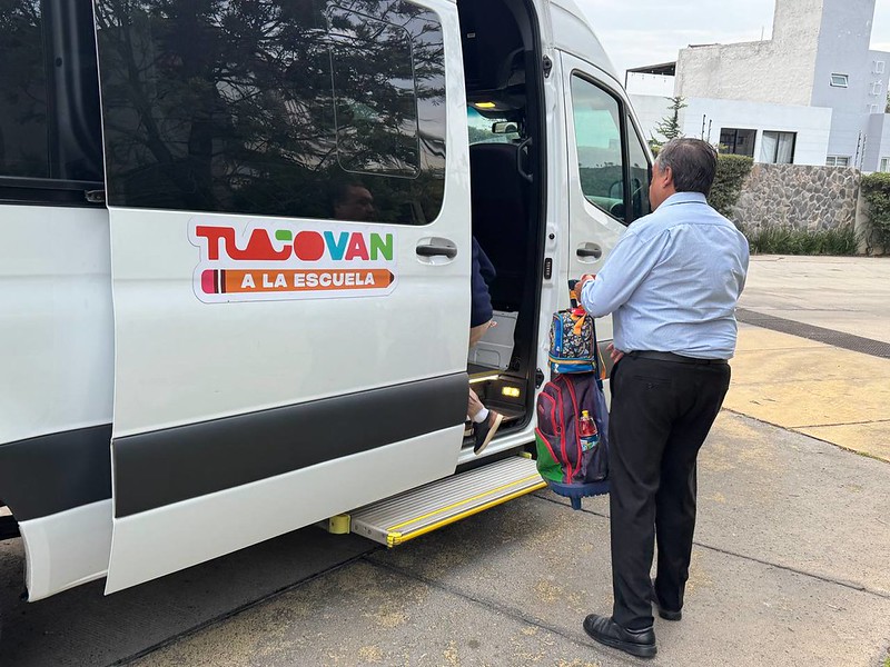 Ampliación de TlajoVan dependerá de sumar escuelas y familias al programa