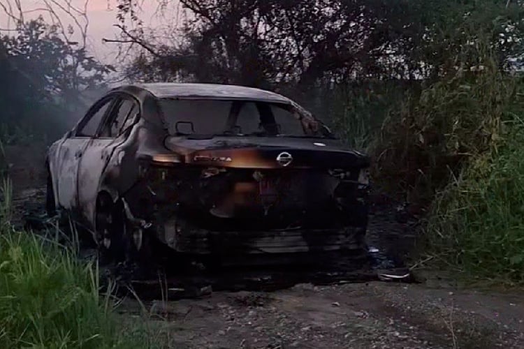 Hallan a tres personas calcinadas dentro de un vehículo en Tuxpan