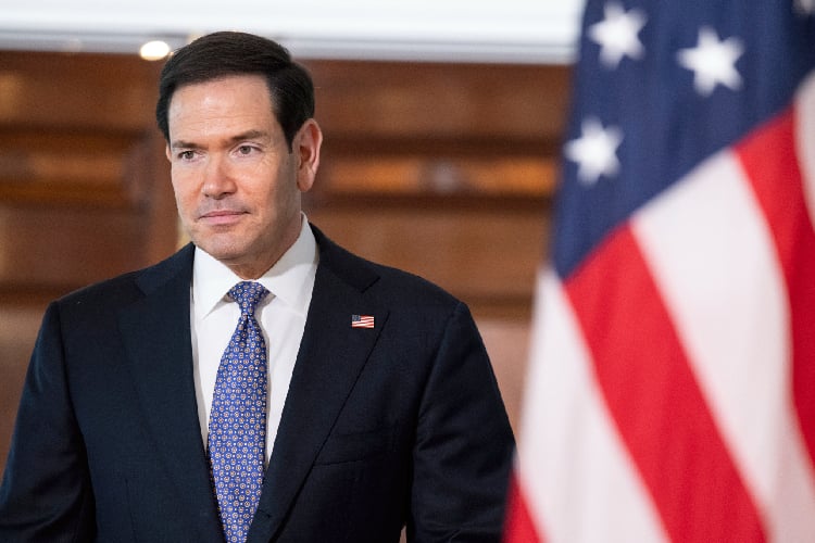 Marco Rubio lanza contundente advertencia: 'Nadie tiene derecho a una visa estadounidense'