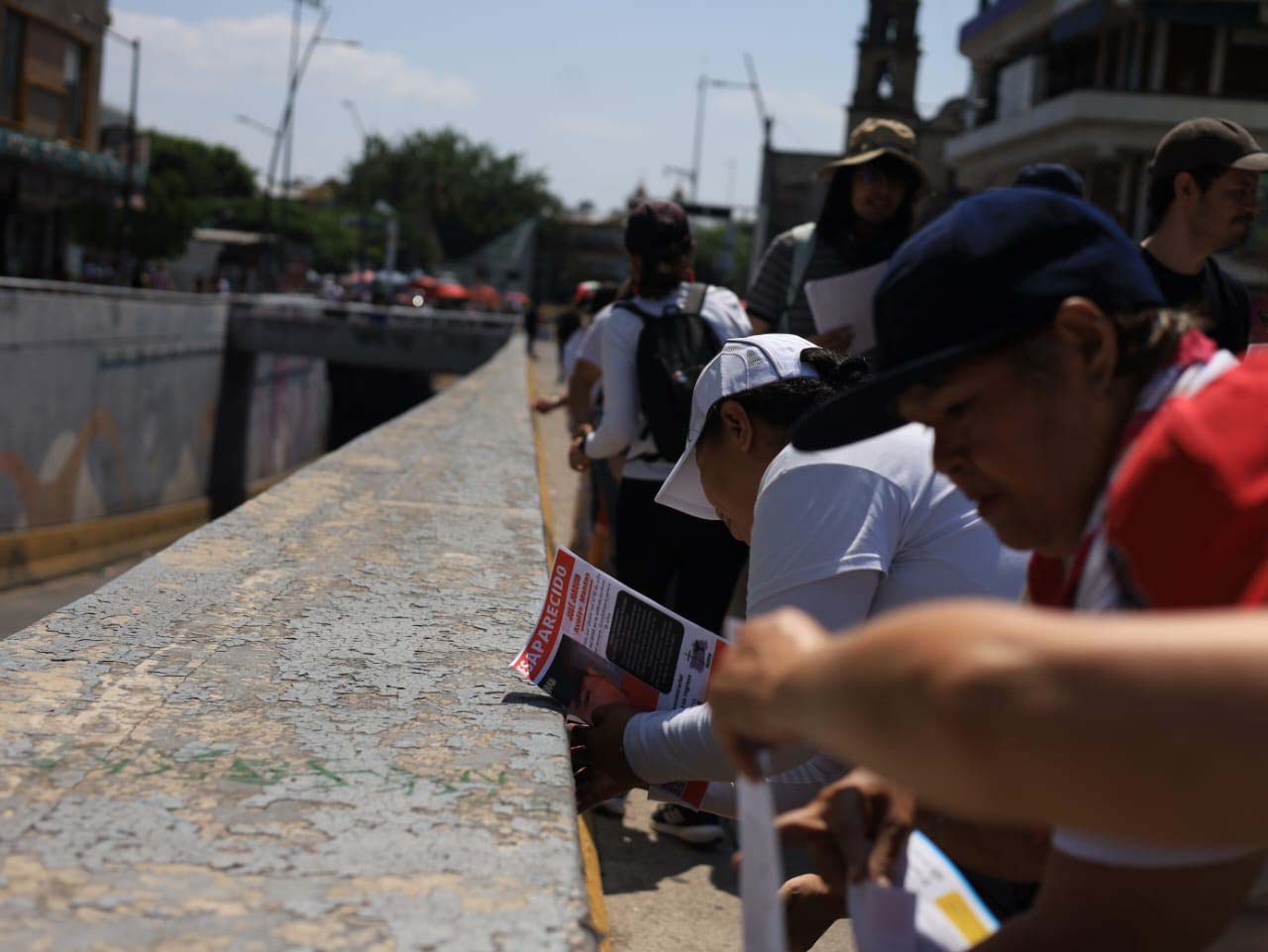 Pegan mil 200 cédulas en San Juan de Dios