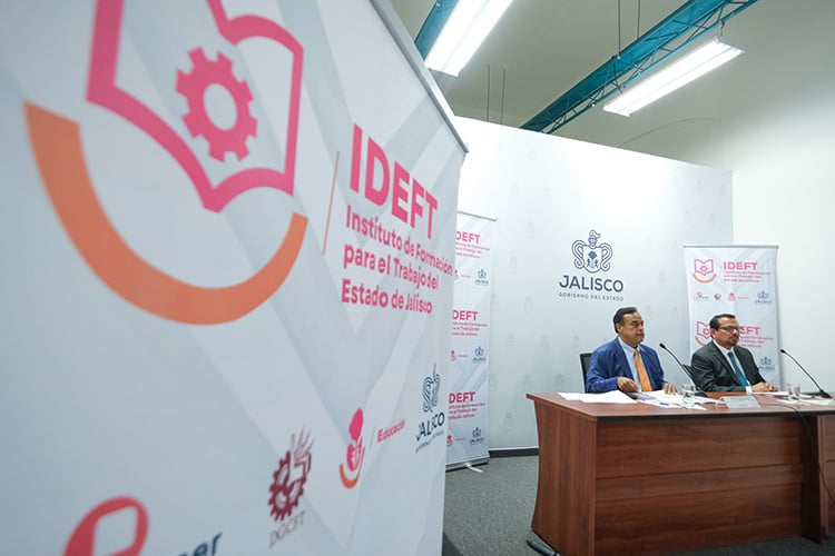 Ideft presenta su oferta académica