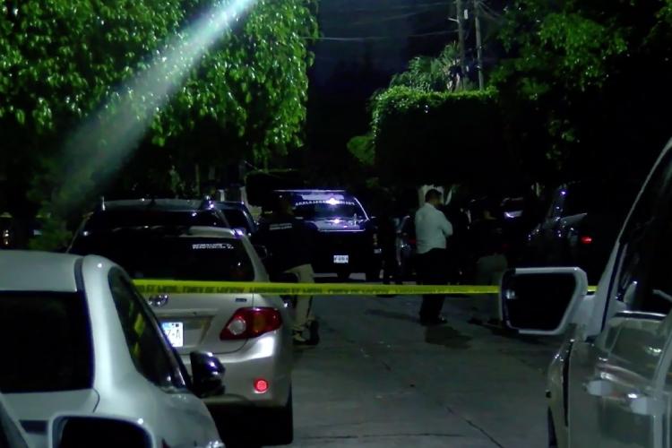 Detienen a mujer por presuntamente asesinar a su padre