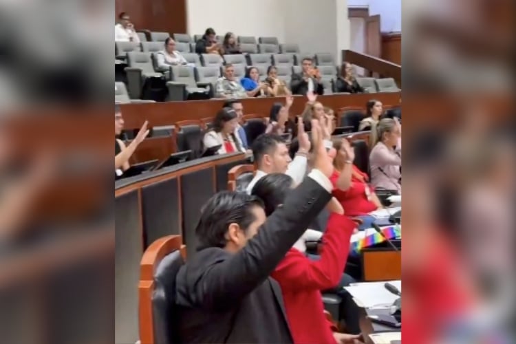 Realizan Parlamento Juvenil en el Congreso