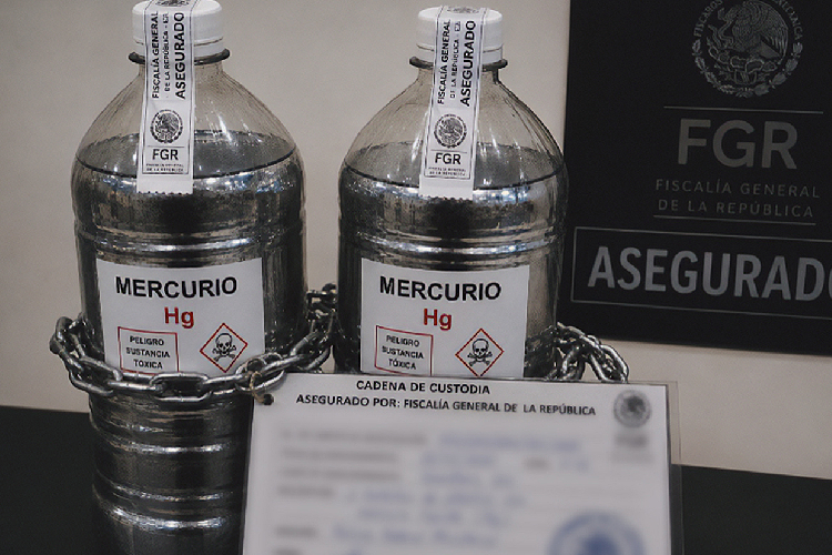 Aseguran 1.2 litros de mercurio tóxico en Querétaro; hay un detenido