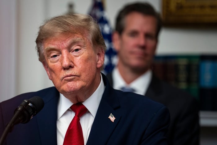 Trump acusa a Canadá de imponer altos aranceles