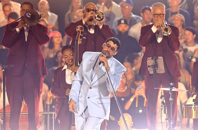 Bad Bunny termina gira con millones en ventas