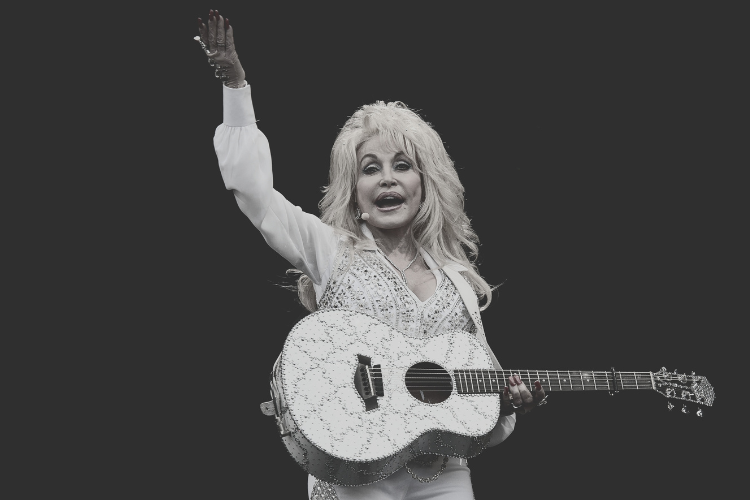 Muere Dolly Parton, icono de la música country, a los 80 años