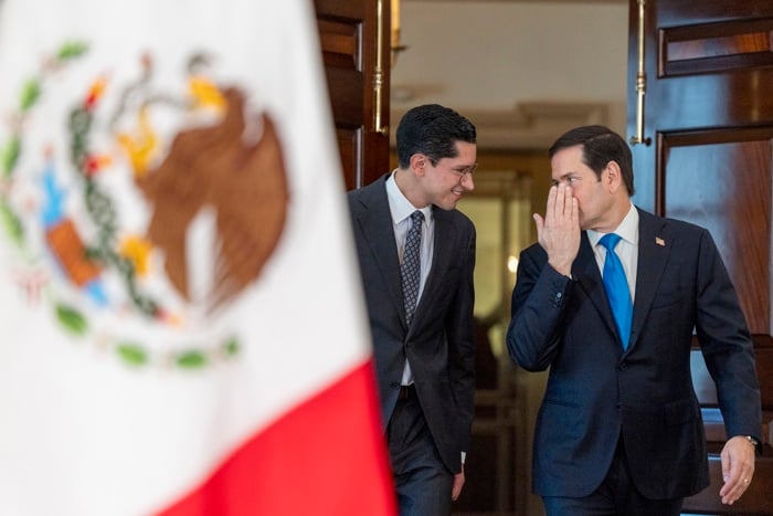Marco Rubio recibe a Velasco en Washington