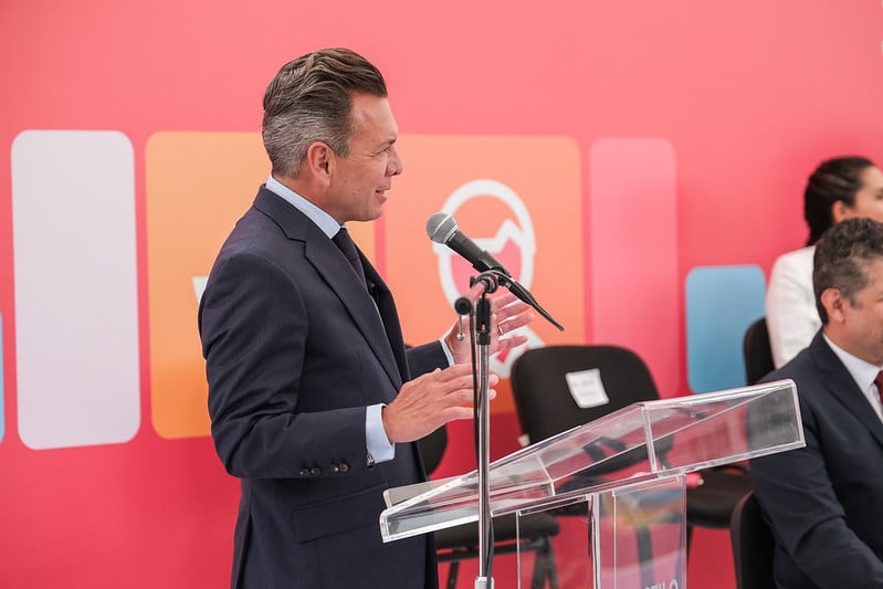 Piden Lemus a funcionarios definir el mes que entra si buscarán cargo popular