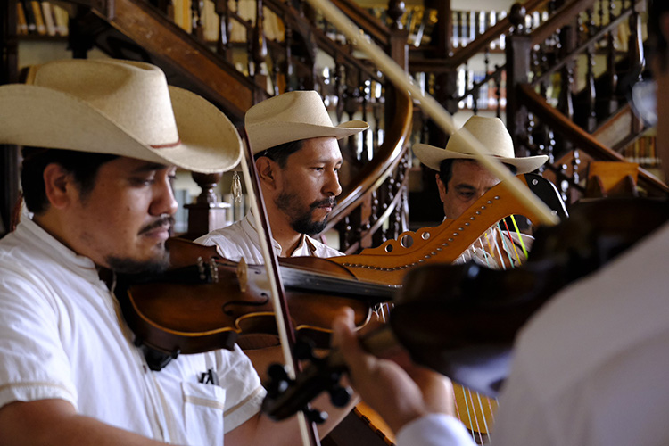 Llega Encuentro del Mariachi