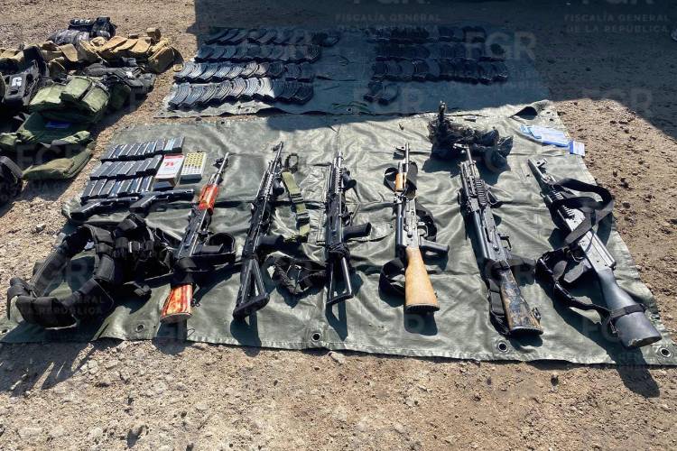 Vinculan a detenido con arsenal en San Julián