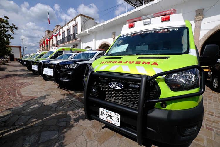 Entregan patrullas a municipios de los Altos