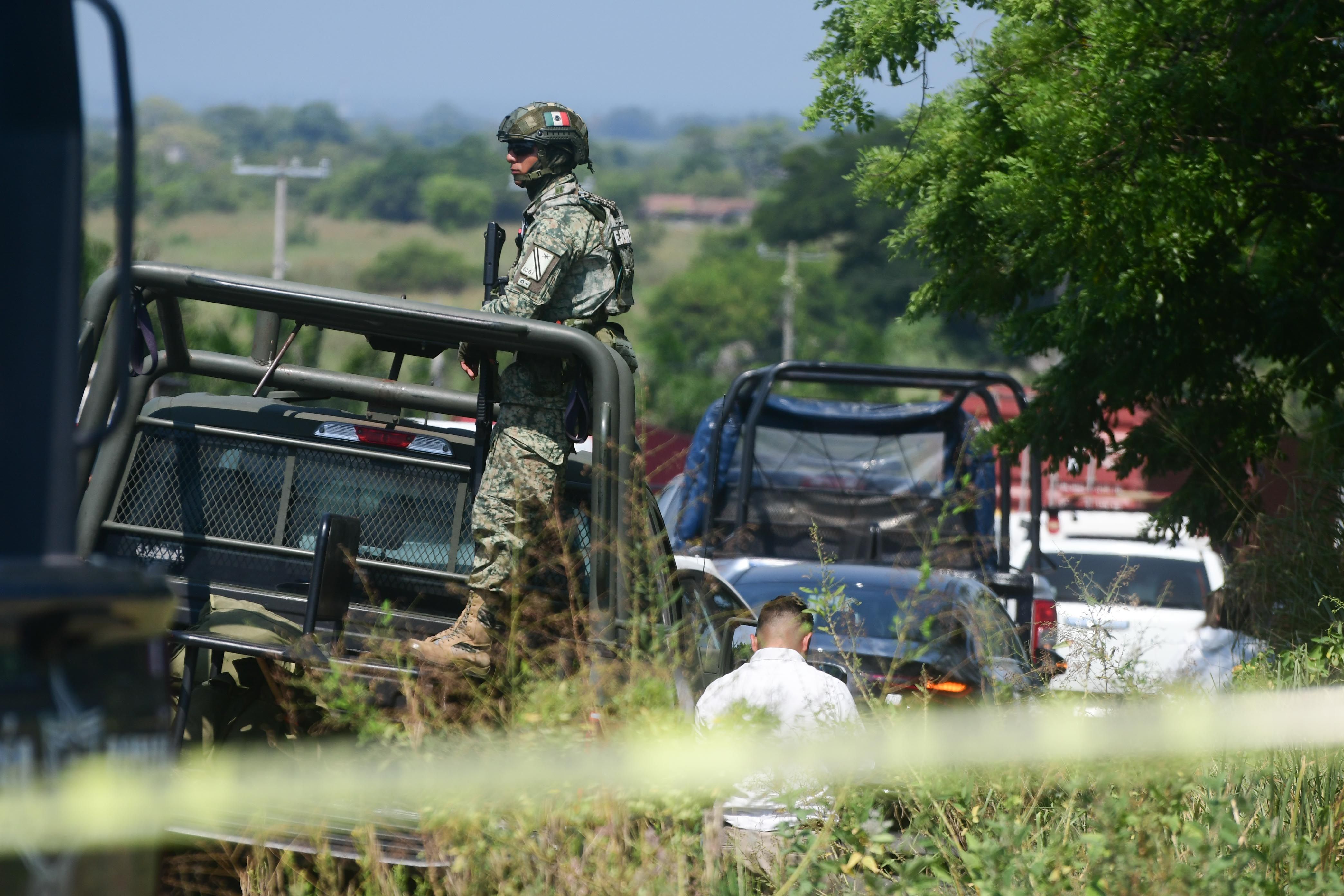 Investigan muerte de diputado de Morena Zenyazen Escobar