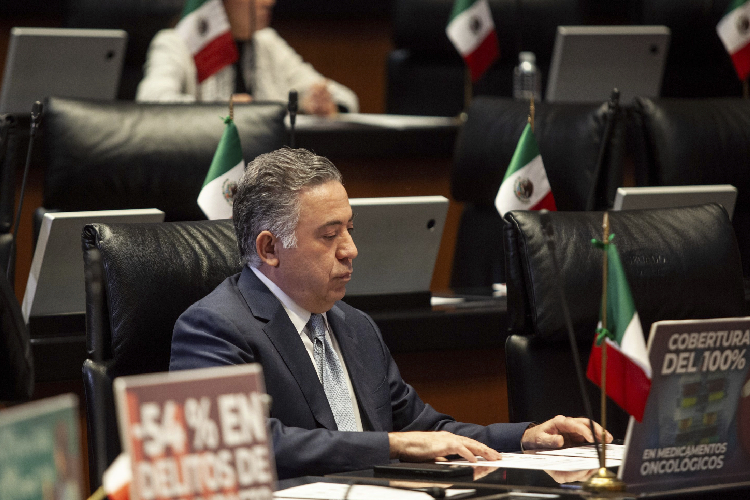 PAN arremete contra Morena por permanencia de Inzunza en el Senado