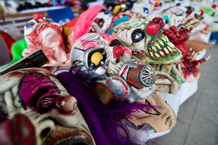 Reúne tianguis a danzantes