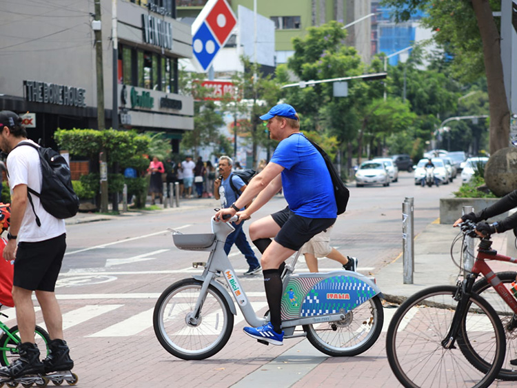 Celebran eliminación de cobro en MiBici