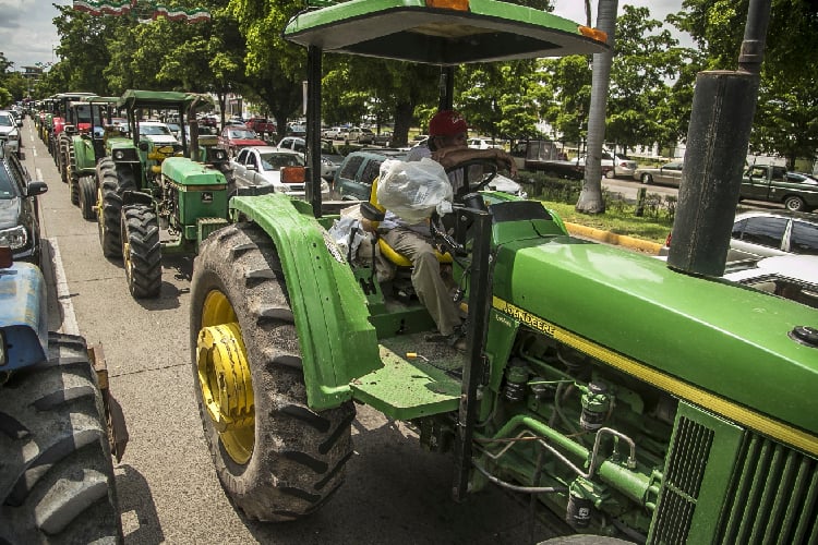 Productores de Jalisco alistan movilización por precio de cosechas y falta de apoyos