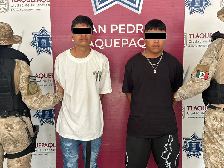 Caen dos durante compraventa de un arma
