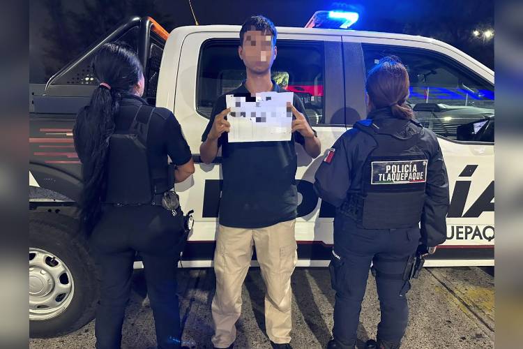 Evitan que joven fuera reclutado en central de autobúses; detienen a dos