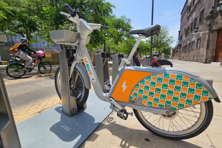 Eliminan cobro por desanclaje de MiBici eléctrica