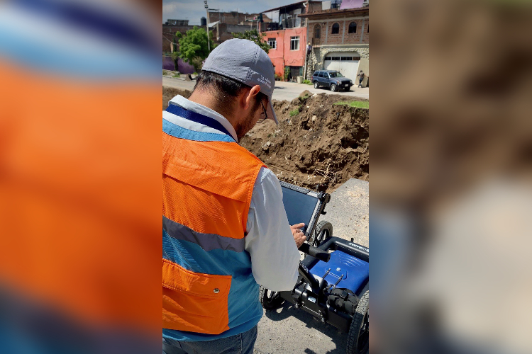 Lluvias complican trabajos en socavón