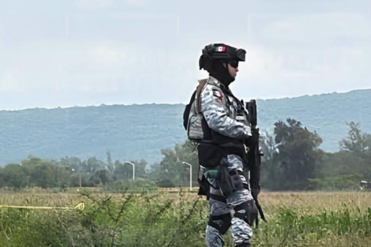 Muere elemento de la Guardia Nacional arrollado por el tren