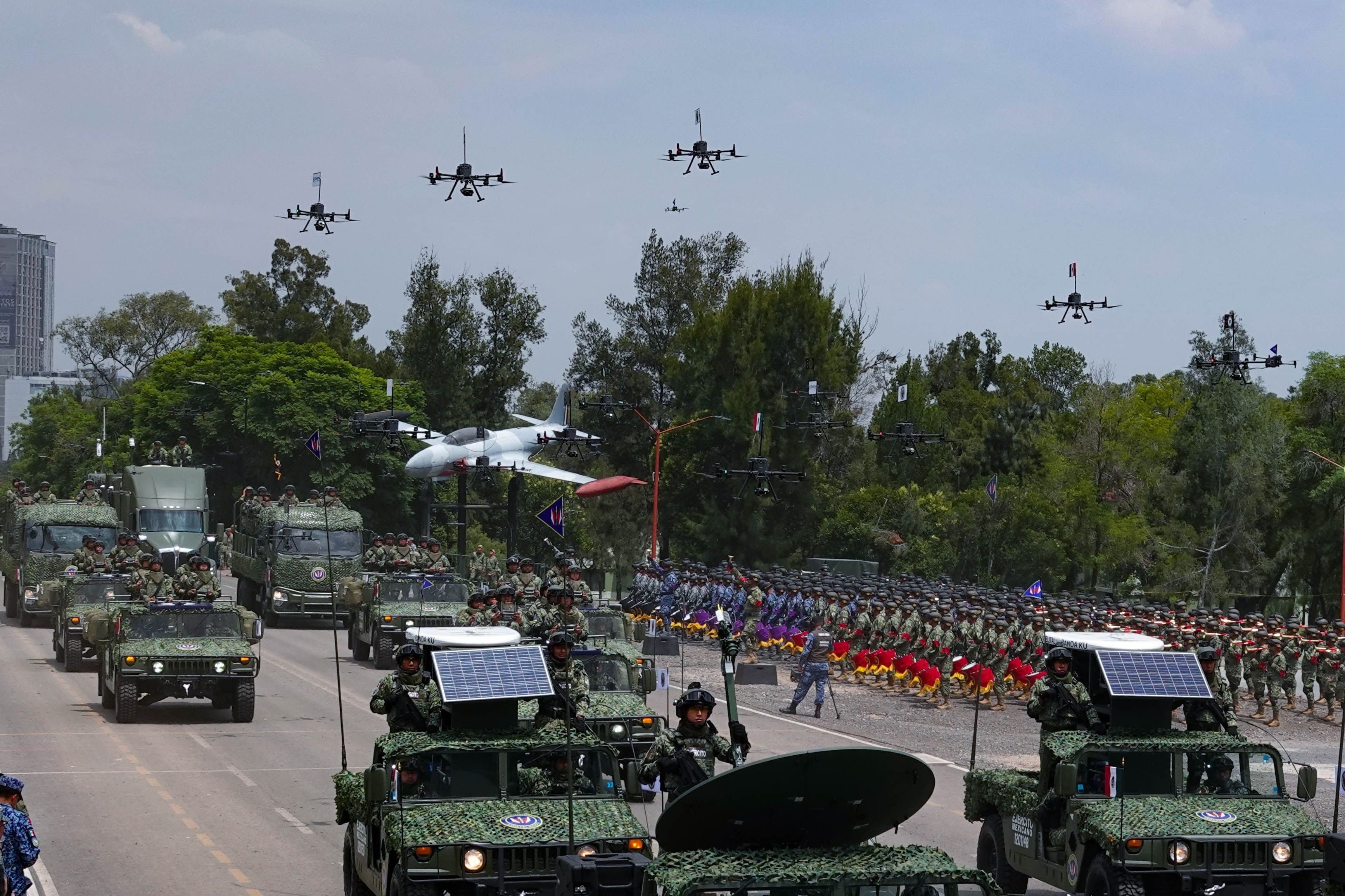 Anuncian desfile militar del 16 de septiembre