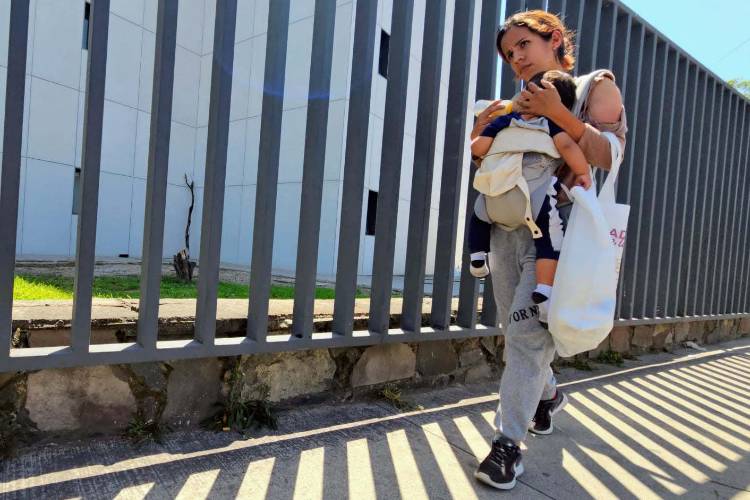 Pese a vías legales, 67.5% de madres solteras no recibe pensión alimenticia