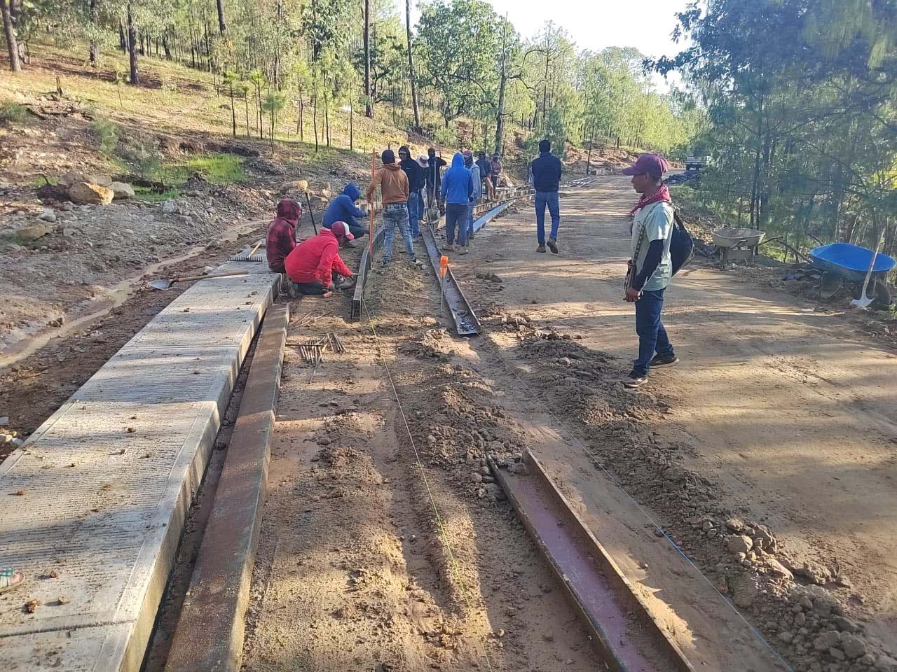 Invierte SICT $140.6 millones en caminos artesanales de Mezquitic