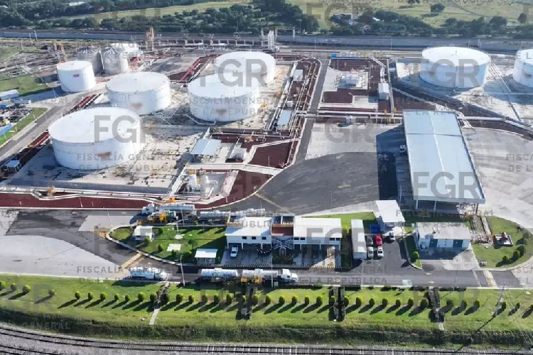 Grupo SIMSA responde tras decomiso de 59 millones de litros de combustible