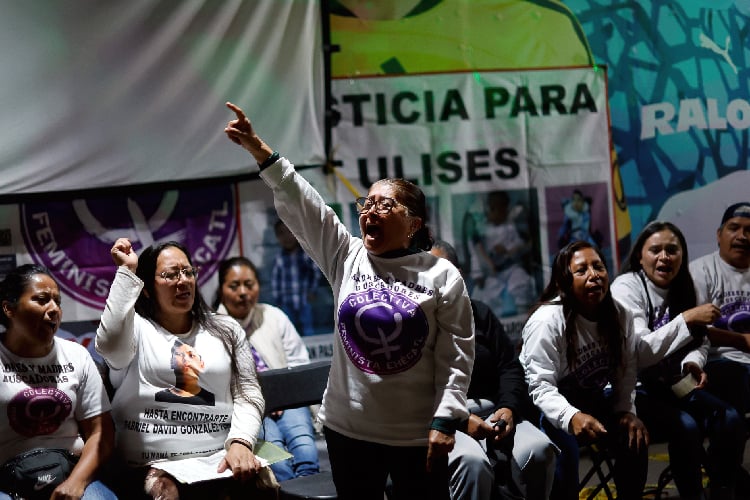 Proyectan documental sobre la búsqueda de personas en ríos de aguas negras