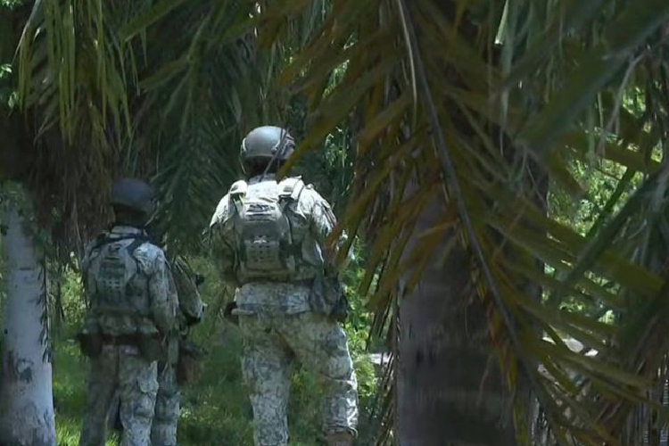 Localizan campamento clandestino con armas y explosivos en Zapopan
