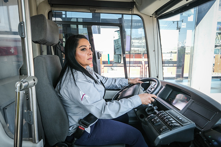 Setran abre convocatoria para mujeres conductoras