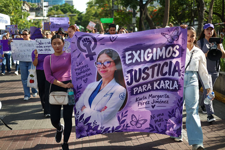 Con protesta, exigen justicia por feminicidio de Karla Margarita 