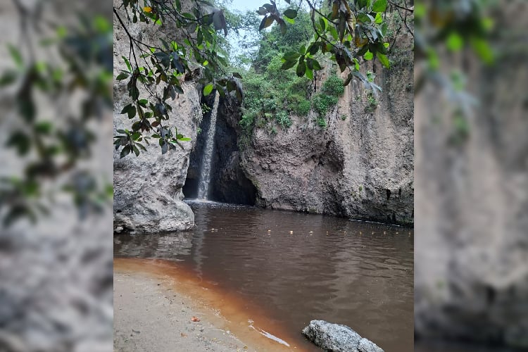 Profepa incumple inspección por lixiviados en Río Milpillas, Zapopan