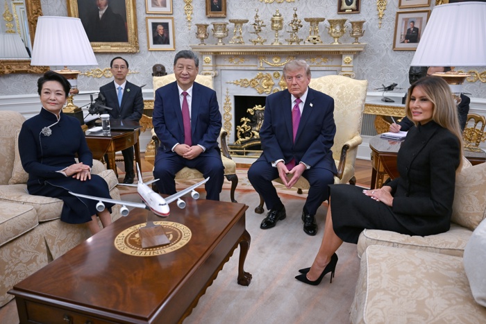 Trump califica de