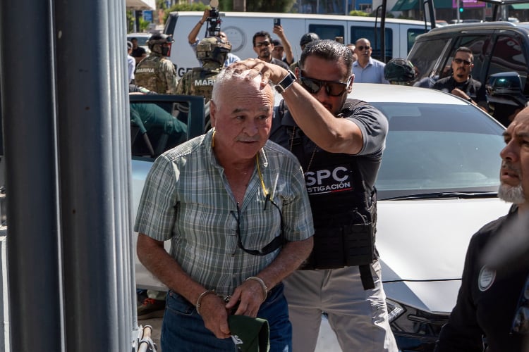 Deja Ernesto Ruffo el penal del Altiplano para cumplir prisión domiciliaria