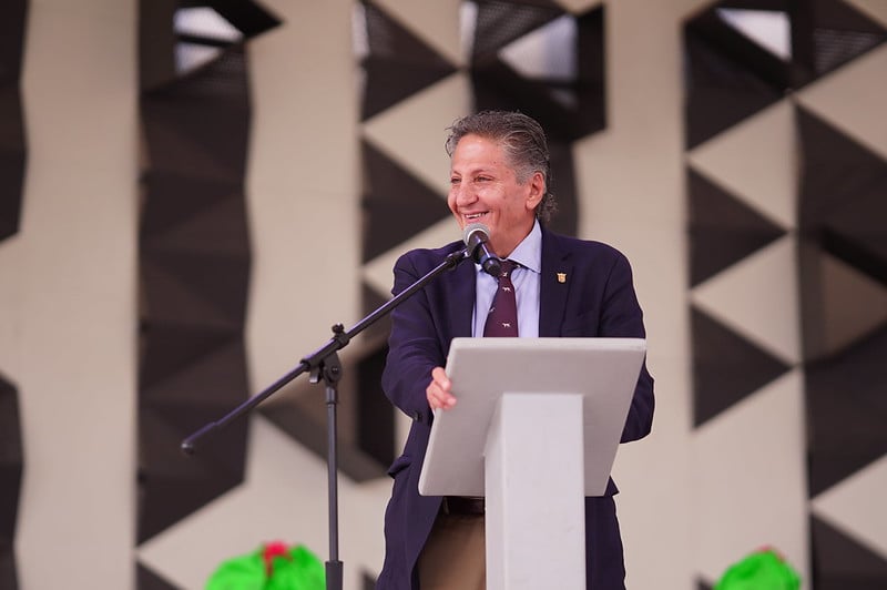 Zapopan entrega 100 títulos de propiedad 