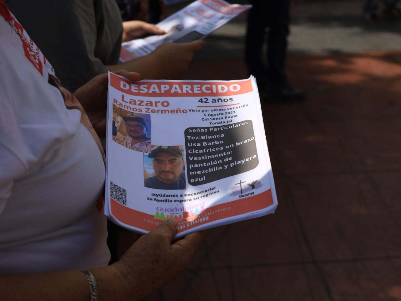 Luz de Esperanza coloca mil 200 fichas de búsqueda en Paseo Chapultepec