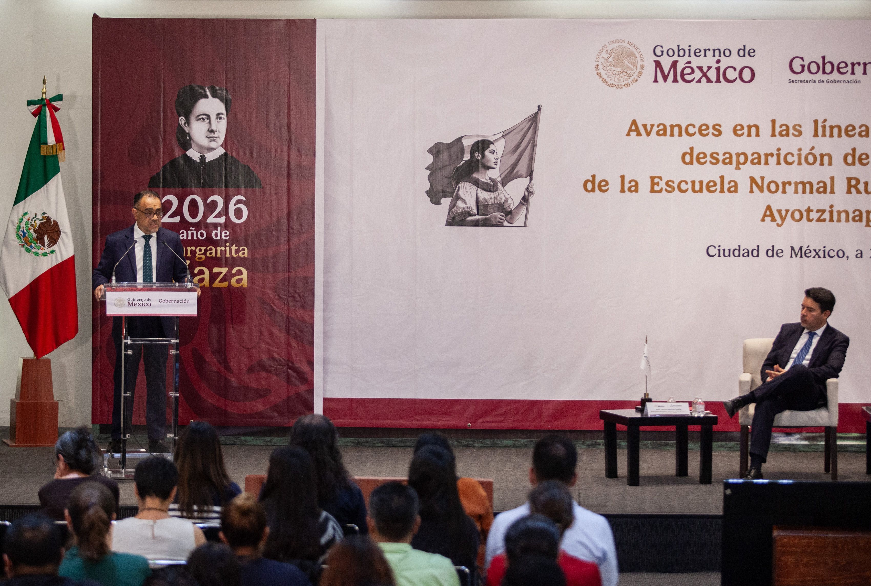 Anuncian nuevas líneas de investigación en caso Ayotzinapa