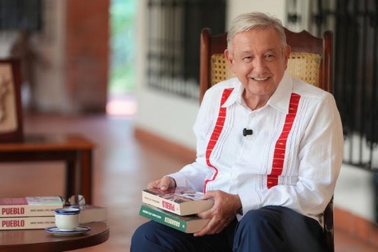 AMLO reaparece para presentar ‘Pueblo’