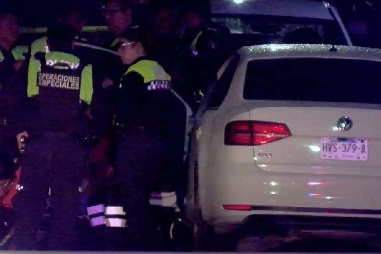 Sujetos en moto ejecutan a un hombre y dejan grave a otro en Tonalá