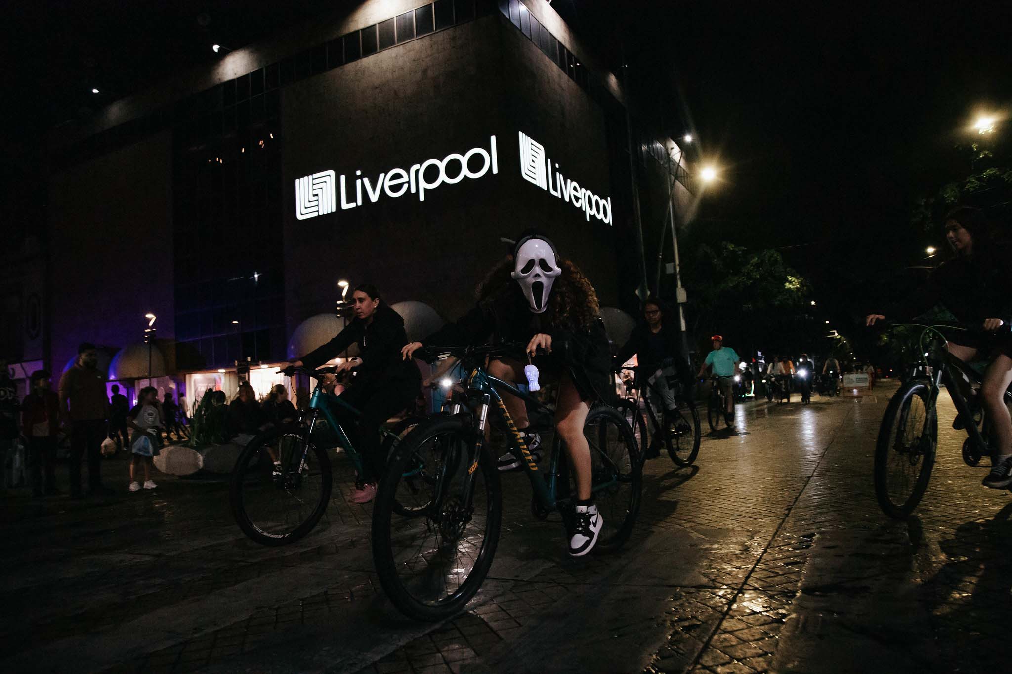 Reúne Bien de Noche a 170 mil en GDL 