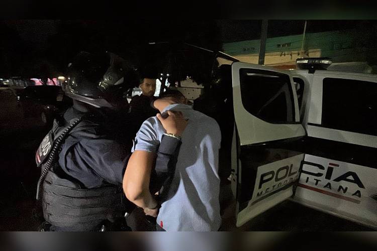 Detenidos con más de un kilo de aparente crystal en Tlajomulco