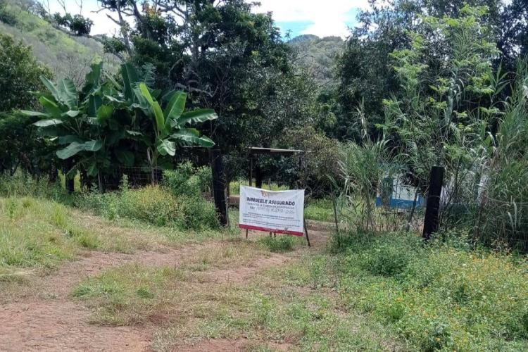 Hallan restos óseos, prendas y hornillas improvisadas en Xalisco, Nayarit